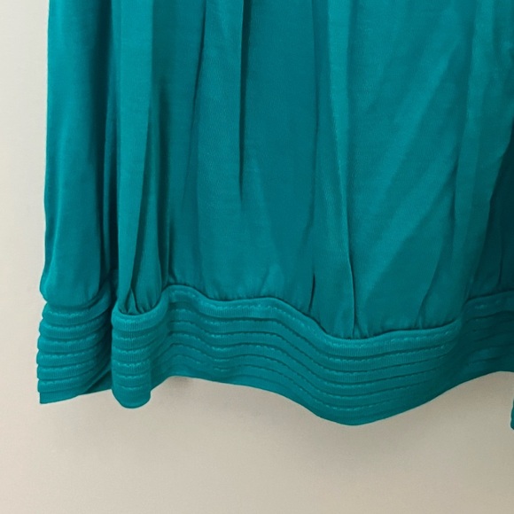 Express lace Camisole Top - Picture 2 of 6